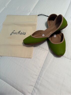 Fuchsia Olive Green Women’s Ballet Flats with Tan Trim